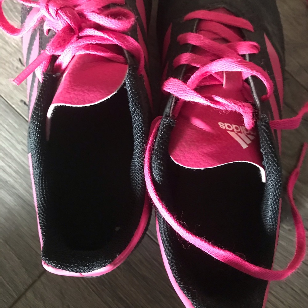 Addis’s cleats⚽️ - Picture 2 of 3